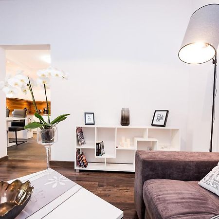 Stylowy Apartament Katowice Esterno foto