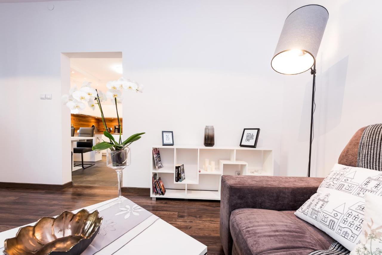 Stylowy Apartament Katowice Esterno foto